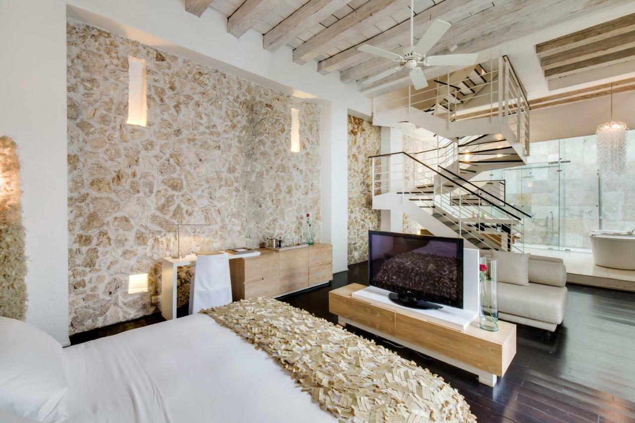 Mansion Hotel 5*